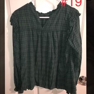 Universal threads top